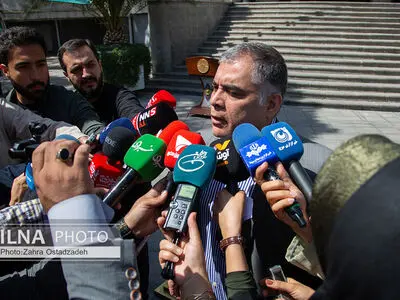 وزير النفط الإيراني: ليس لدينا أي نفط على المياه لا يمكننا بيعه