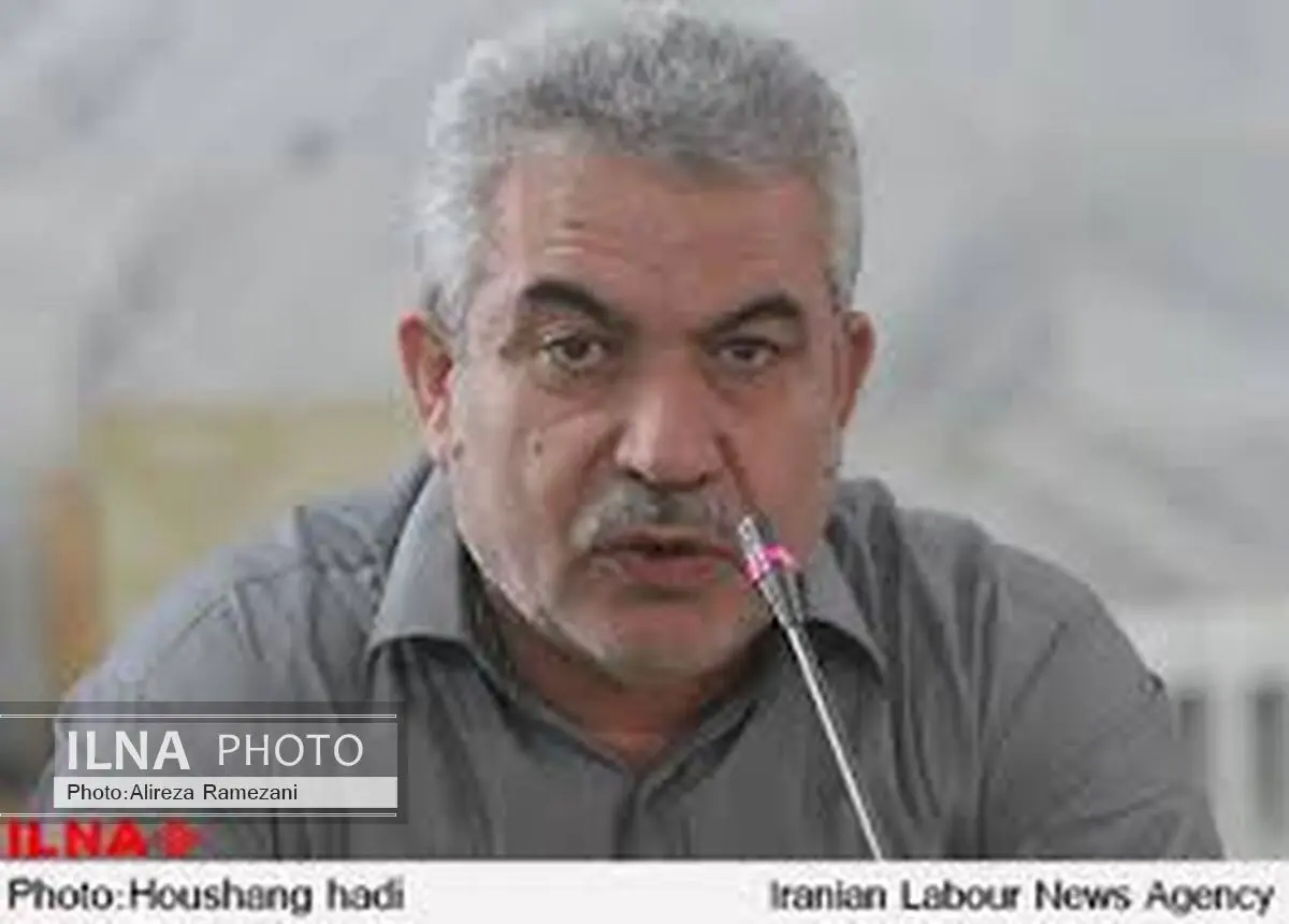 کمیسیون تلفیق مجلس به داد کارگران و بازنشستگان برسد