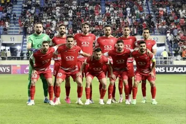 اقدام زیبای پرسپولیسی‌ها؛ عیادت و هدیه برای یک هوادار زن