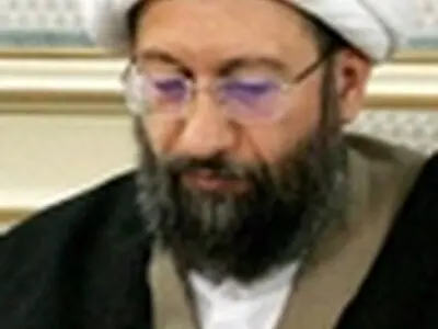 آیت‌الله آملی لاریجانی از رییس مجلس خبرگان عیادت کرد