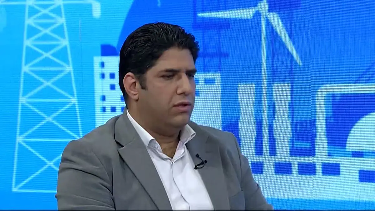 شناسایی ۵۳۰ هزار کارت سوخت نامعتبر/صرفه‌جویی روزانه بیش از ۱.۳ میلیون لیتر بنزین