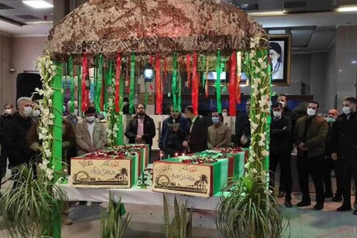 پیکر مطهر دو شهید گمنام به سمت مصلی تشییع شد