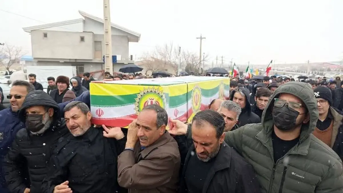 شهادت یک کارگر  مجروح شده در حمله هوایی  به کارخانه «پایارد نقده»