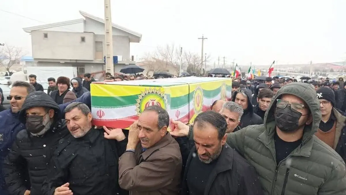 شهادت یک کارگر  مجروح شده در حمله هوایی  به کارخانه «پایارد نقده»