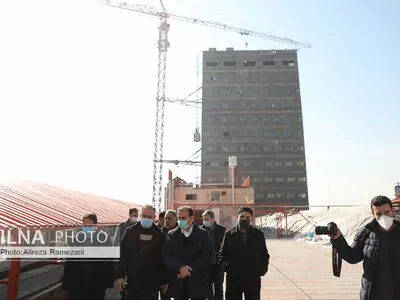 بازدید اعضای شورای شهر از روند تکمیل ساختمان پلاسکو