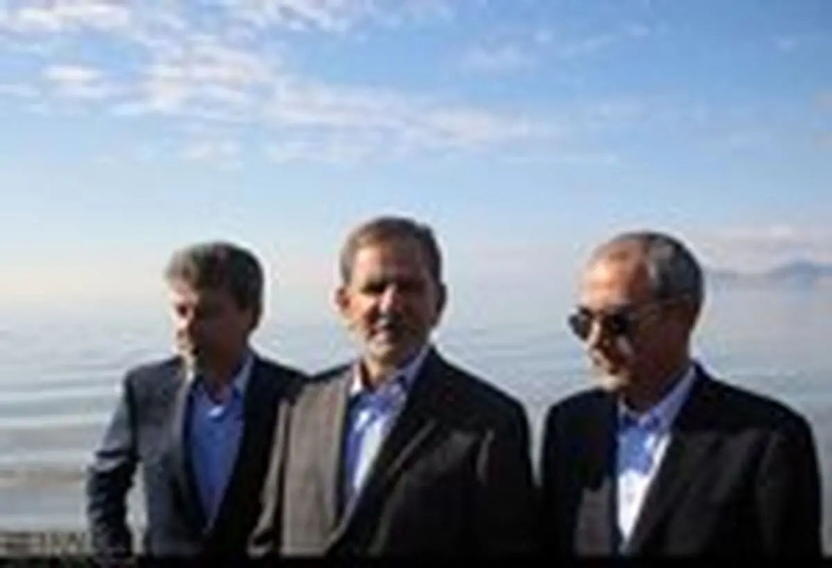 دریاچه ارومیه نمی‌تواند از دستور کار دولت ایران خارج شود / لازم باشد میلیاردها دلار اعتبار خارجی اختصاص می دهیم