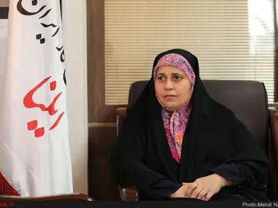 نمایندگانی که پرچم آمریکا را در مجلس آتش زدند از روز اول مخالف برجام بودند/ با دیپلماسی پاسخ آمریکا را بدهیم، نه حرکات خارج از عرف 