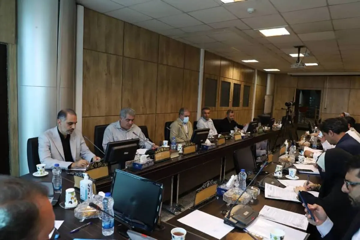 طرح ناقص جمع آوری سبدهای زباله از مقابل منازل بدون مطالعه انجام شد/شهردار با اهمال کاری مدیران برخورد کند