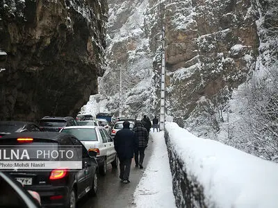 جاده فشند به طالقان ‌به علت بارش برف مسدود شد
