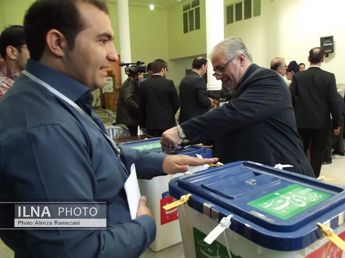 انتخابات در کاشان بدون هیچ مشکلی در حال برگزاری است