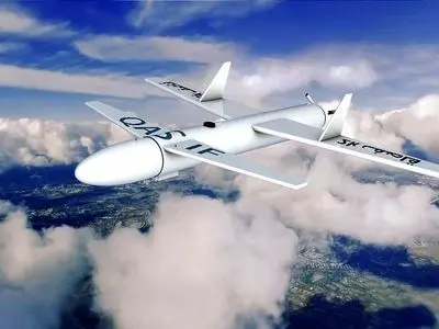 حملات پهپادی گسترده مبارزان یمنی به پایگاه هوائی «ملک خالد»