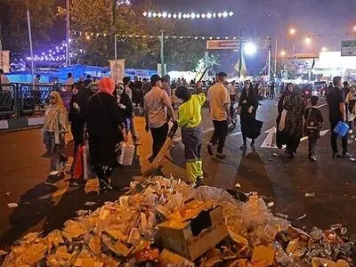 فعالیت ۲۶۰۰ نفر از کارگران شهرداری برای پاکسازی مسیر جشن ۱۰ کیلومتری غدیر 