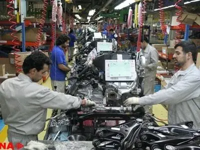 Iran automaker ink finance deal with South Korean company
