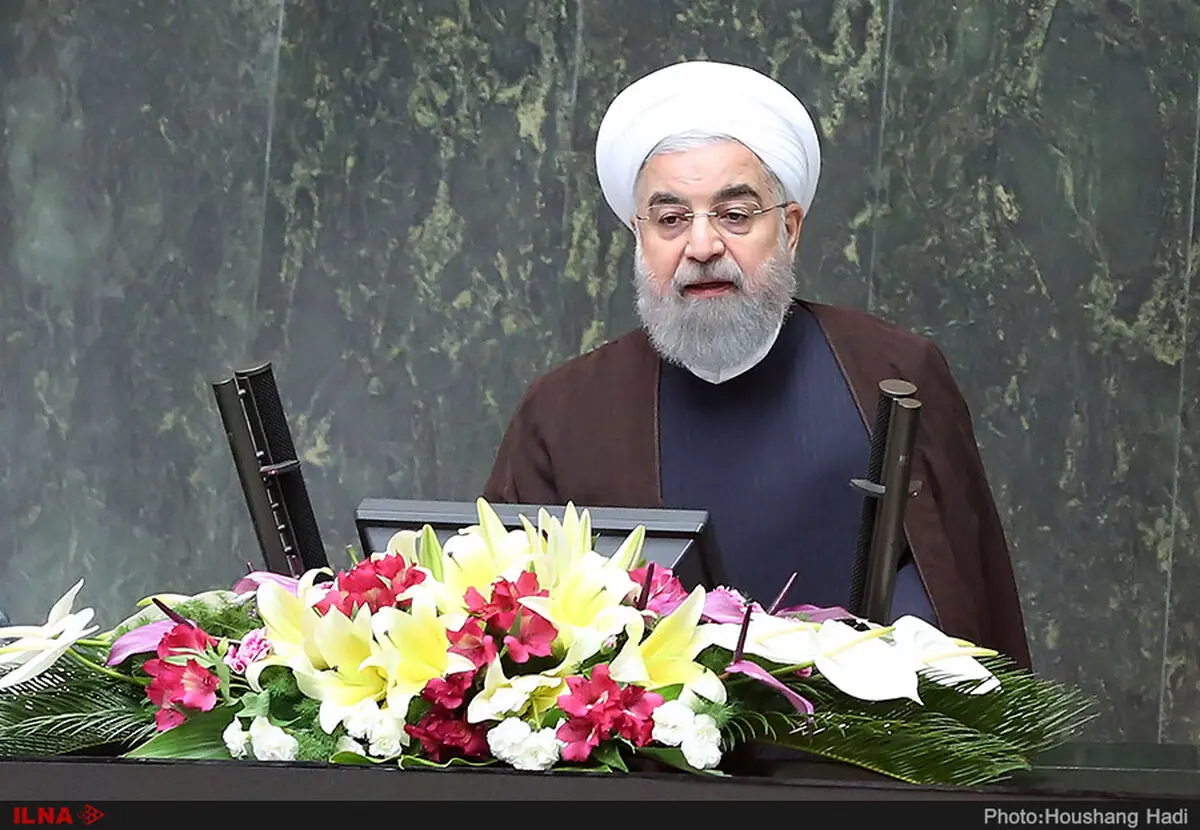 شایعه در میان گذاشتن لیست وزرا با رهبری، درست نیست/ علاقه‌مند بودم در دولت دوازدهم سه وزیر زن معرفی کنم، اما نشد