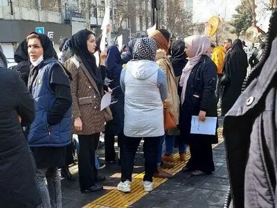 تجمع پرستاران مشهد/ مسئولان کاری برای کادر درمان نکردند!