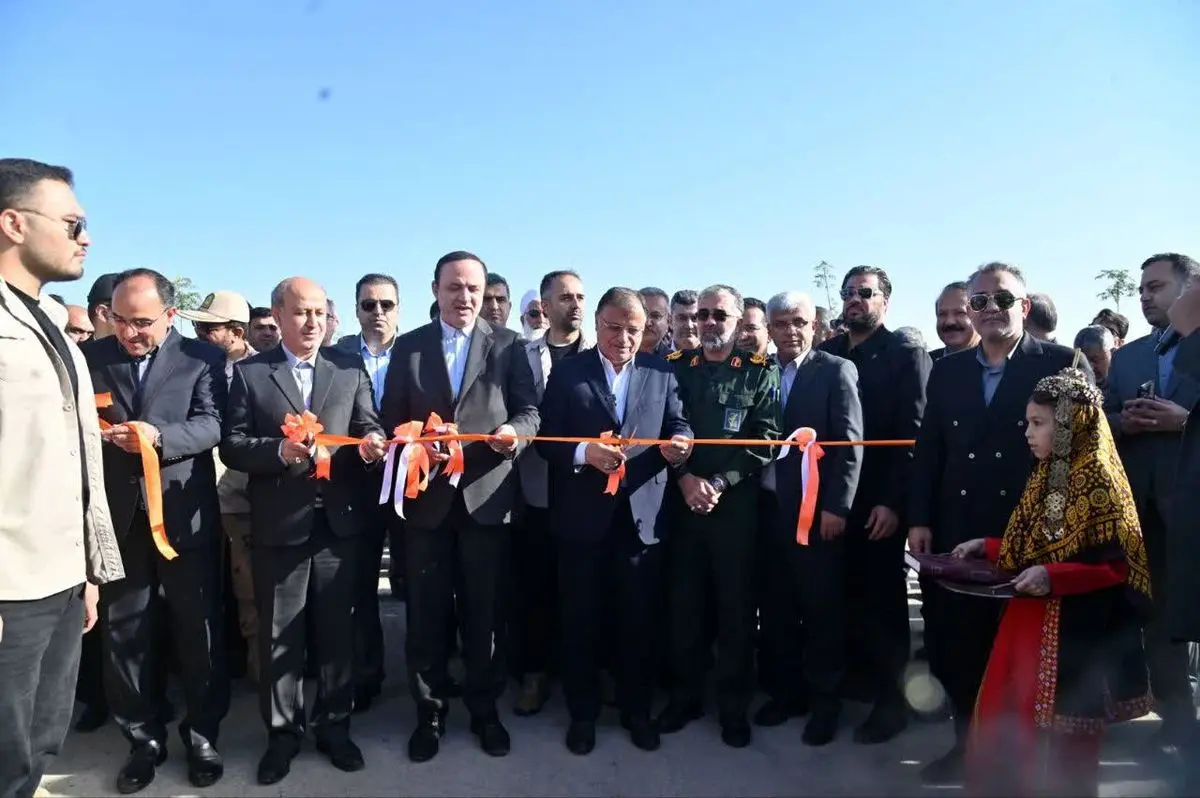 افتتاح طرح‌های ساماندهی محوطه بازارچه اینچه‌برون با حضور دبیر شورای عالی مناطق آزاد کشور