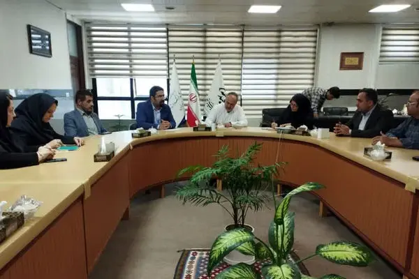 دفاتر صوری روزنامه‌های سراسری نیازمند ساماندهی است