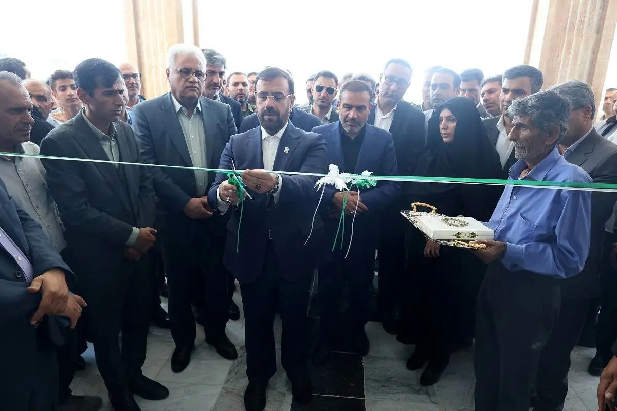 استاندار: فارس در شرایط جنگی نیز، یک کارگاه بزرگ عمرانی است