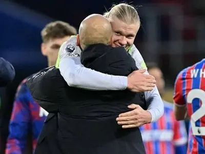 پپ مدعی شد: داورها جلوی هالند را می‌گیرند