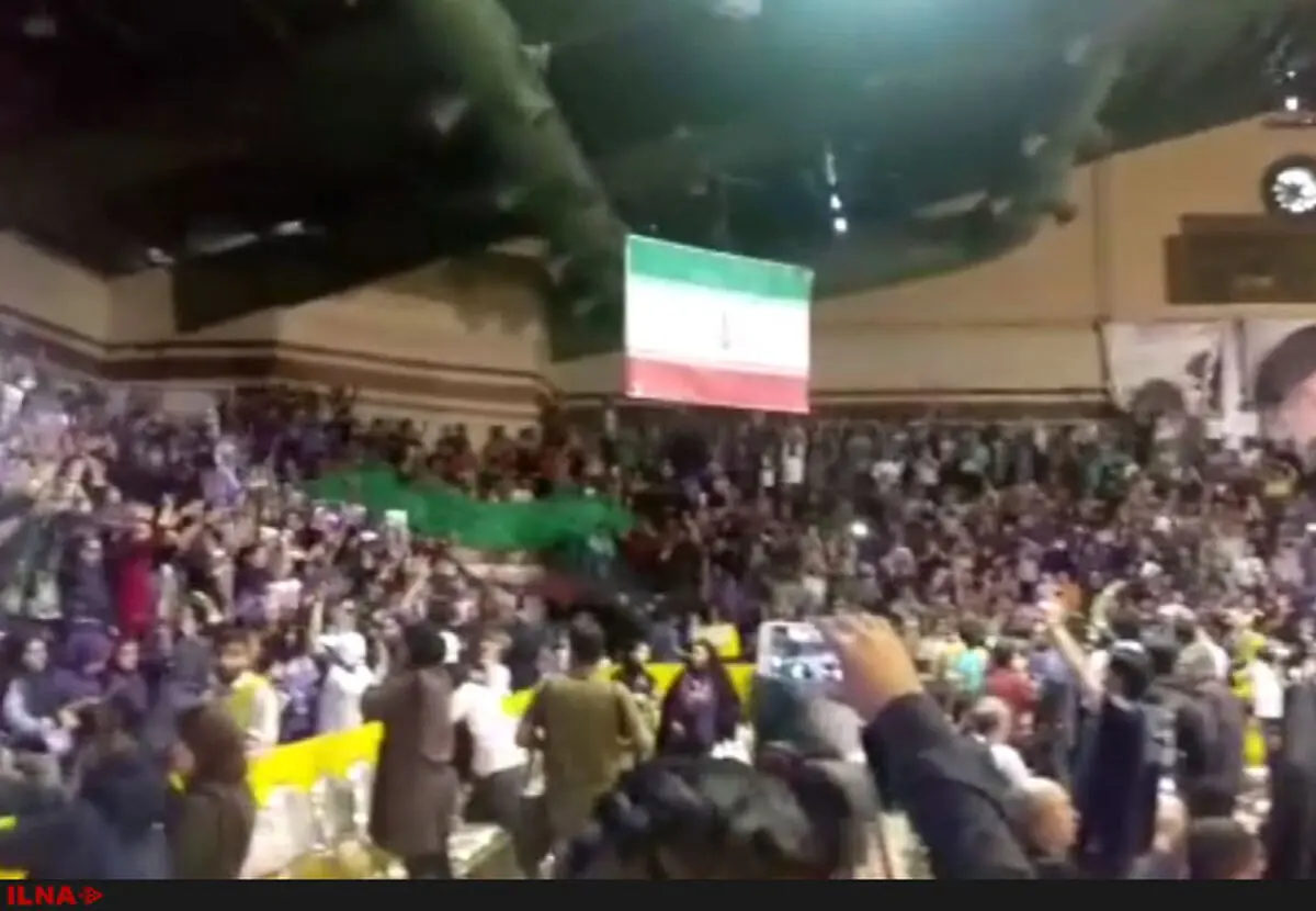 فیلم سرود یاردبستانی در ورزشگاه شهید شیرودی