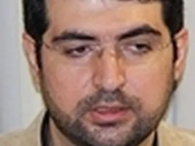اهدای قلم خبرنگاران کردستان به مردم جنگ زده حرکتی ارشمند بود