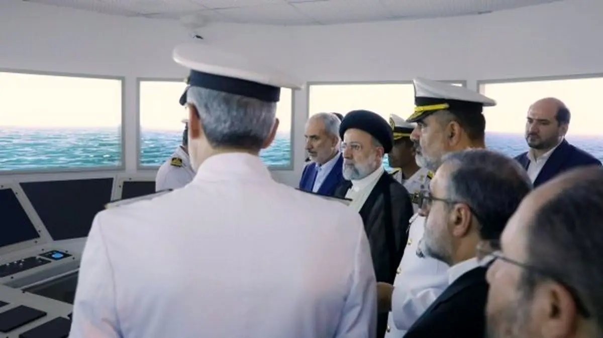 Raisi visits simulator system of ship command bridge at Imam Khomeini (RA) University of Maritime Sciences 