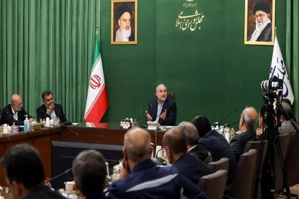 با یک تلاش و اقدام کوچک می‌توان برای کارگران فاقد مسکن، زمین تهیه کرد/ در حال تدوین قانون ویژه معادن زغال سنگ هستیم