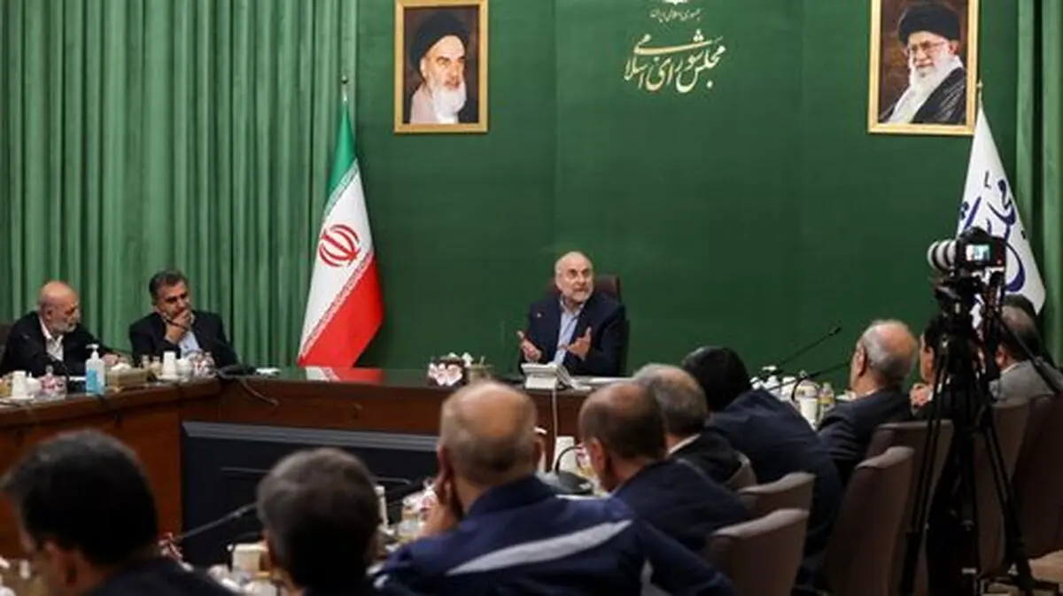 با یک تلاش و اقدام کوچک می‌توان برای کارگران فاقد مسکن، زمین تهیه کرد/ در حال تدوین قانون ویژه معادن زغال سنگ هستیم