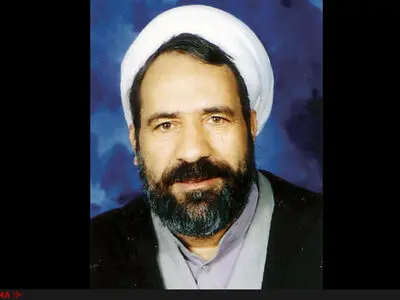 حقوق زن در آزادی حجاب خلاصه نمی‌شود/ اتفاقات اخیر درباره آزادی حجاب یک بحث انحرافی است