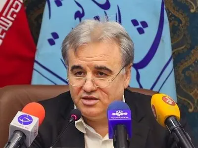 رشد گردشگری تاریخی و افتِ سفرهای زیارتی و سلامت/خارجی‌ها فقط با ۴۴۰ دلار هفت شب در هتل‌های ایران اقامت می‌کنند