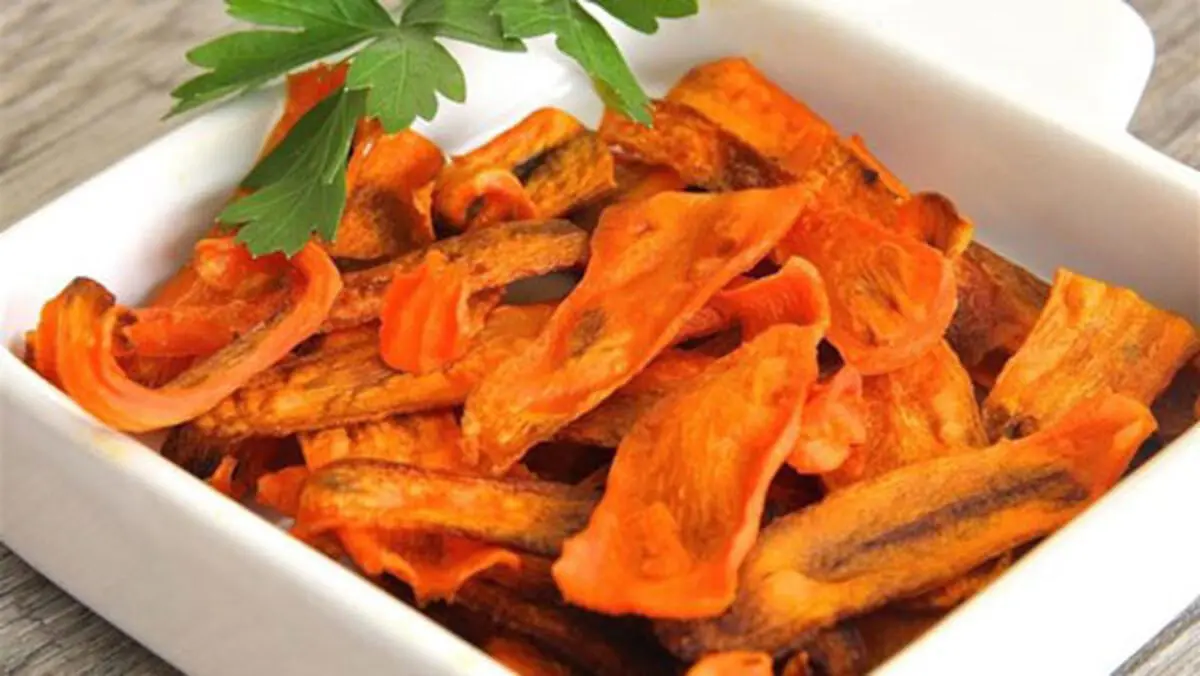 طرز تهیه چیپس هویج نمکی ترد و خوشمزه