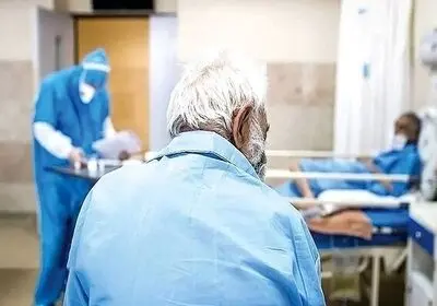 انتقاد یک بازنشسته از تعرفه‌های غیرواقعی بیمهٔ تکمیلی/ ۱۰ میلیون تومان بیشتر برای دندانپزشکی پرداخت کردم! 