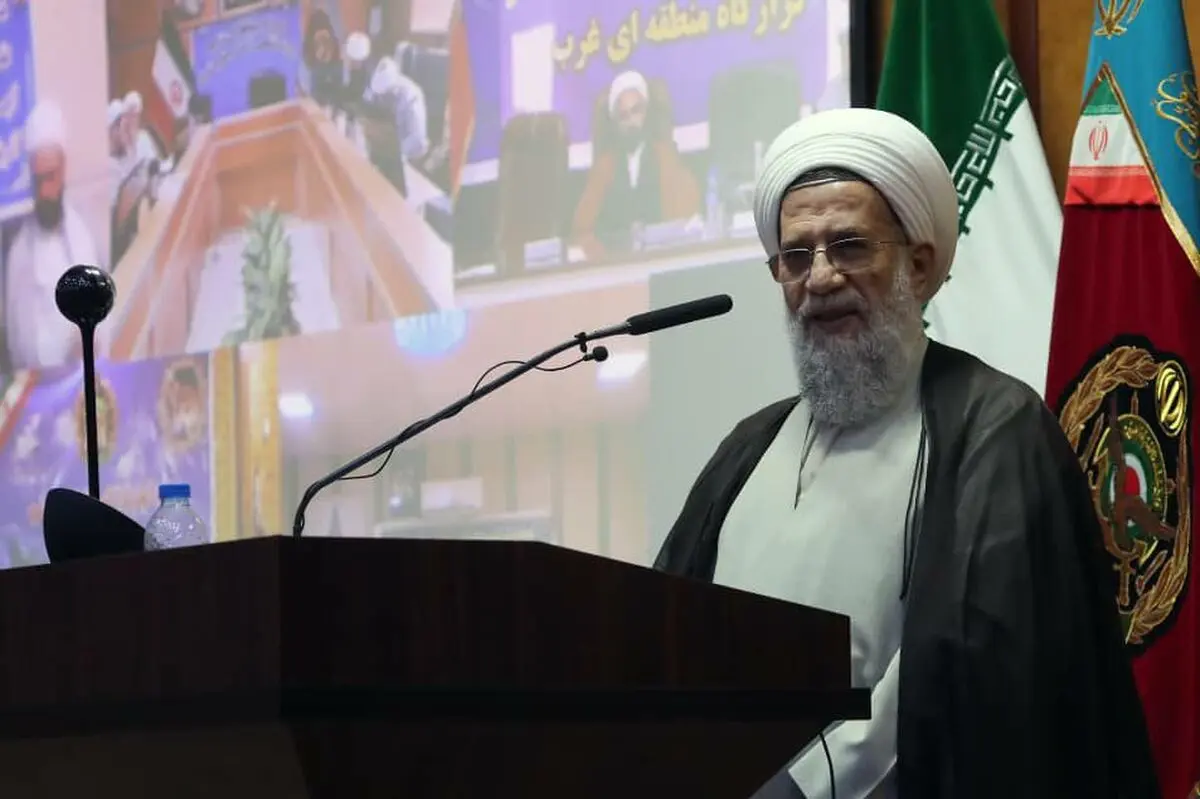 آن‌هایی که در مورد نسل‌کشی مردم غزه ساکت هستند، نه تنها مسلمان نیستند بلکه انسان هم نیستند
