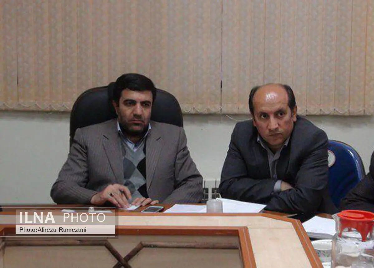 "دست فروشان" مهمترین معضل ترافیکی شهر هرسین