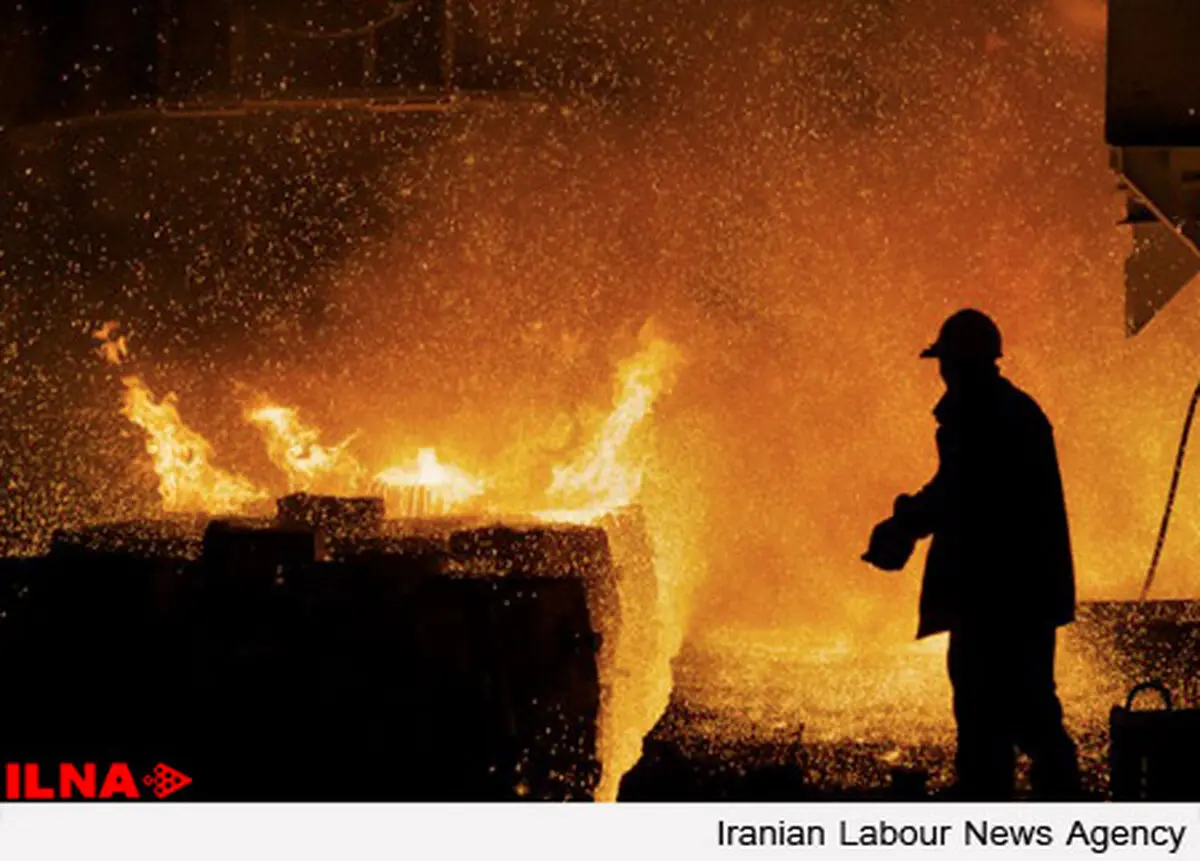 سرگردانی شش ماهه کارگران تعدیلی فولاد البرز برای تامین معاش