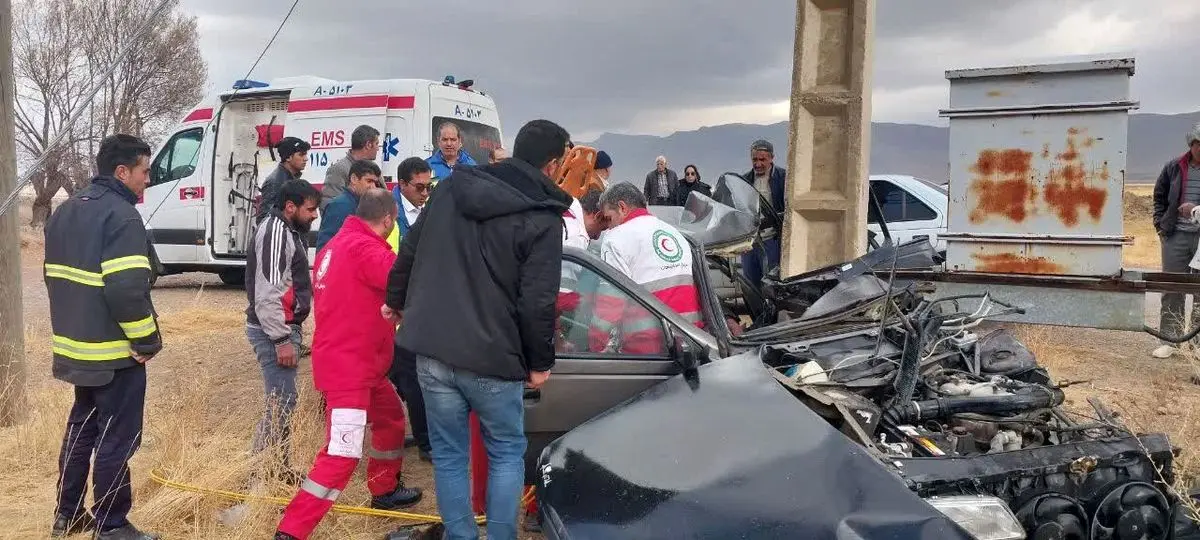 حادثه رانندگی در جاده گندمان به حسین آباد ۴ مصدوم بر جای گذاشت 