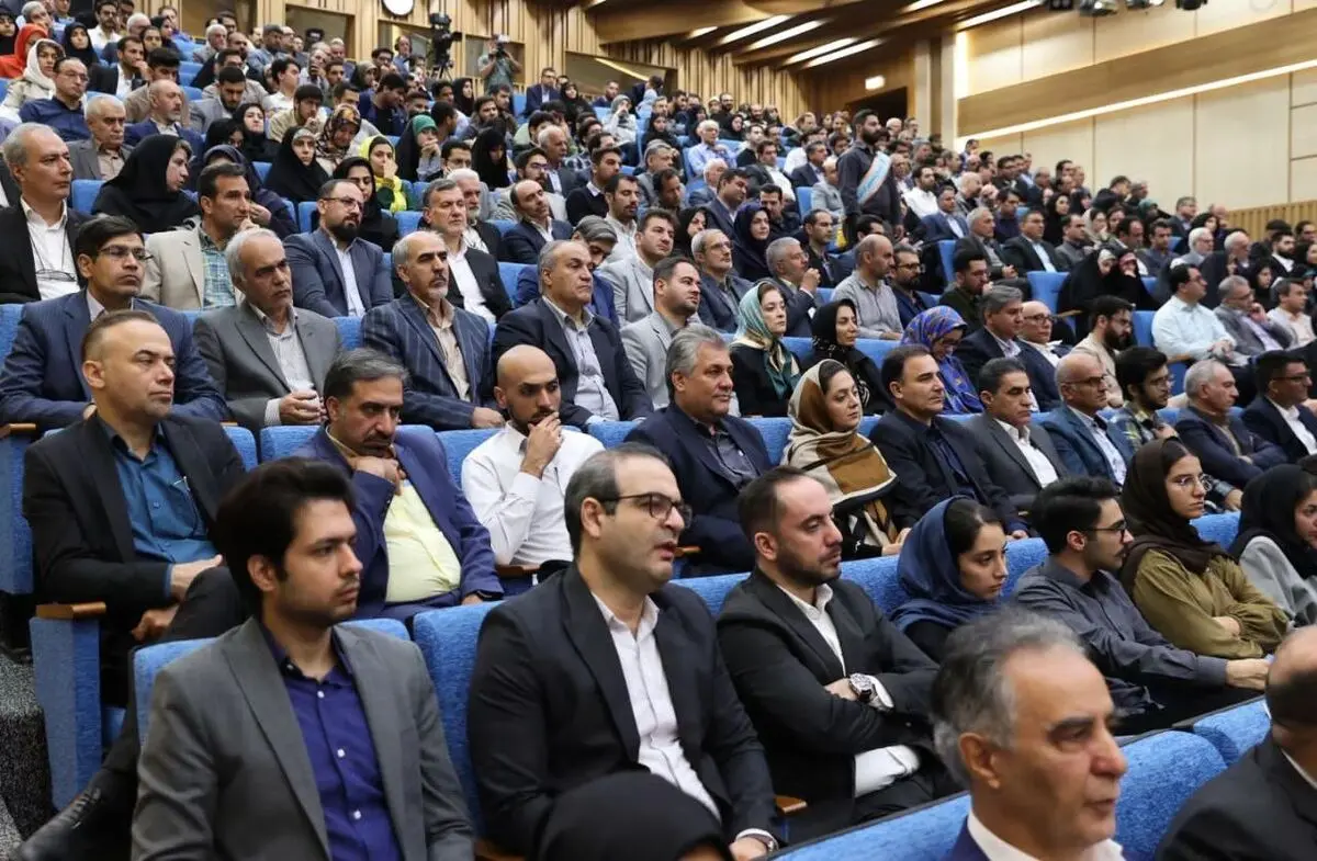 حواشی سخنرانی رئیس‌جمهور در دانشگاه تهران به روایت رئیس شورای صنفی کارمندان دانشگاه 