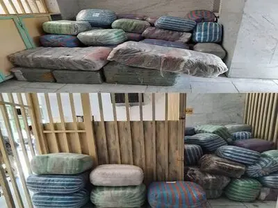 کشف 276 ثوب البسه زمستانی قاچاق 