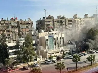 خبر شهادت سردار ایزدی تکذیب شد