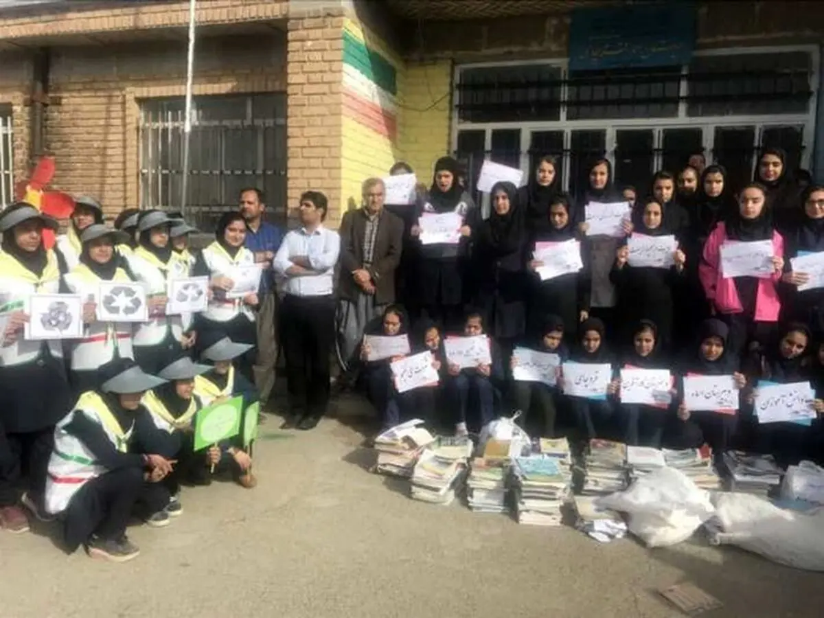 ابتکار معلم کردستانی برای تولید ثروت از زباله +عکس