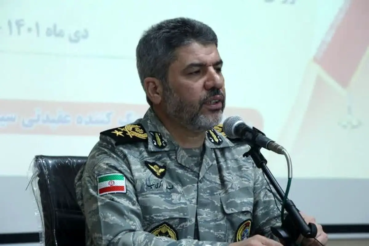 بخشی از تجهیزات نظامی استفاده نشده ایران در صورت لزوم در آینده به کار گرفته میشود/ روز به روز به آمادگی نیروهای مسلح ما افزوده میشود