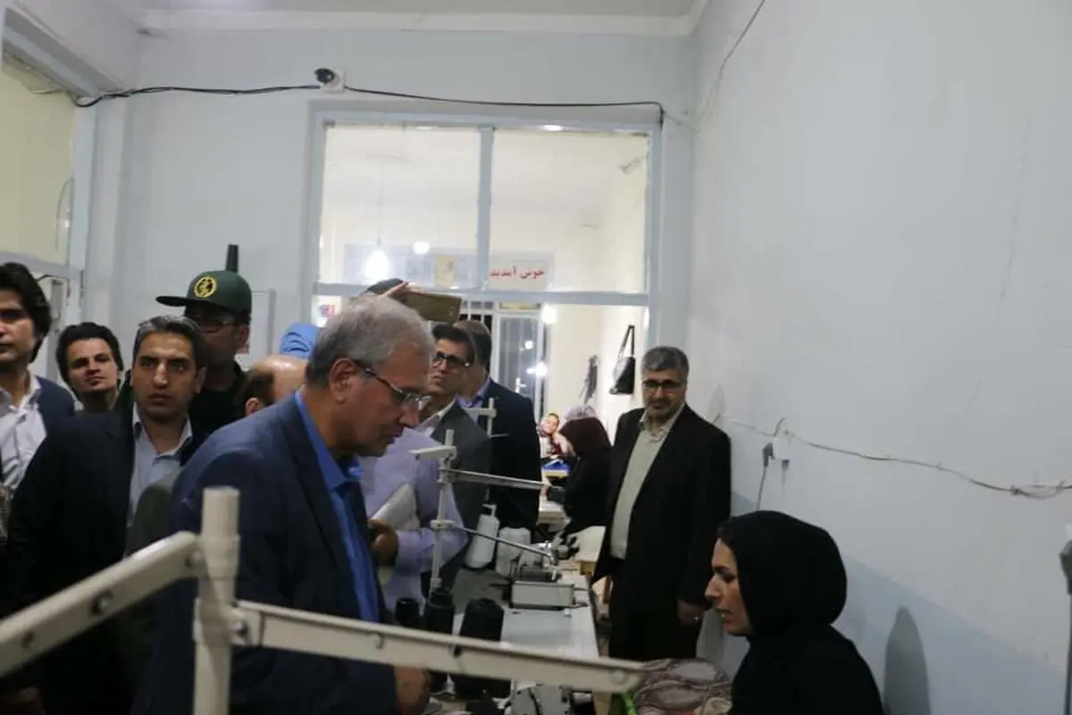 ​بازدید وزیر کار از مرکز نگهداری معلولان ذهنی، مراکز تولیدی و مرکز قالیبافان خلخال
