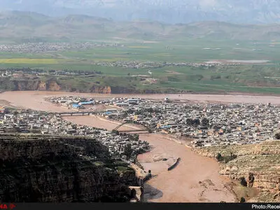 حراج آثار هنری برای کمک به سیل‌زدگان با عنوان «سیل مهربانی»