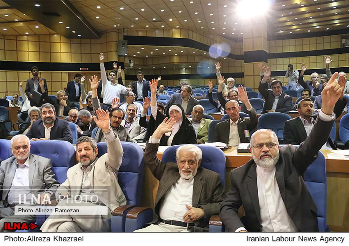 انتخاب شورای مرکزی خانه احزاب، فراکسیونی شد