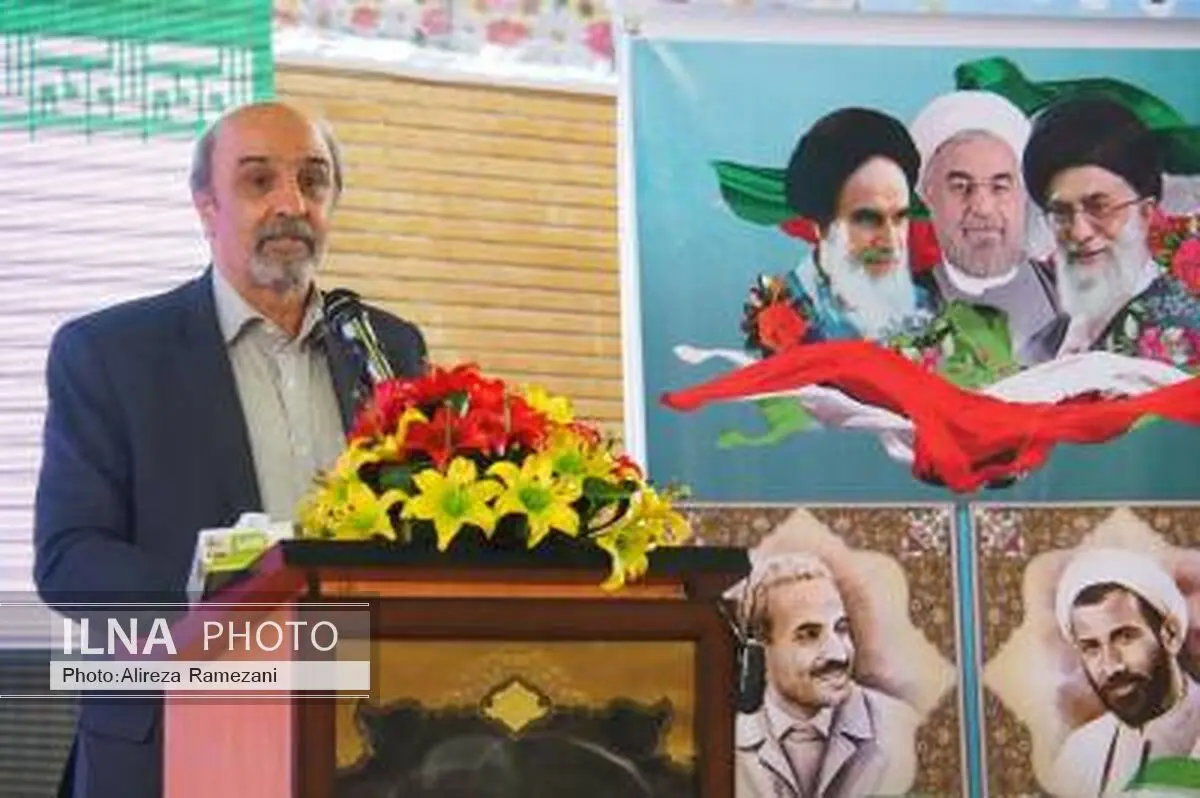 هیچ پروژه ای را طی این 3 سال گذشته کلنگ نزده ام 