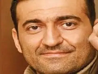 حضور ملی پوشان فوتسال بر سر مزار زنده یاد معصومی