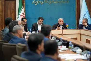 «جنگ رمضان» پیروزی همه‌جانبه ملت ایران بود/ احیای روستا، راه نجات اقتصاد و هویت ملی کشور است/ بانک‌ها، شریک احیای اقتصاد روستایی