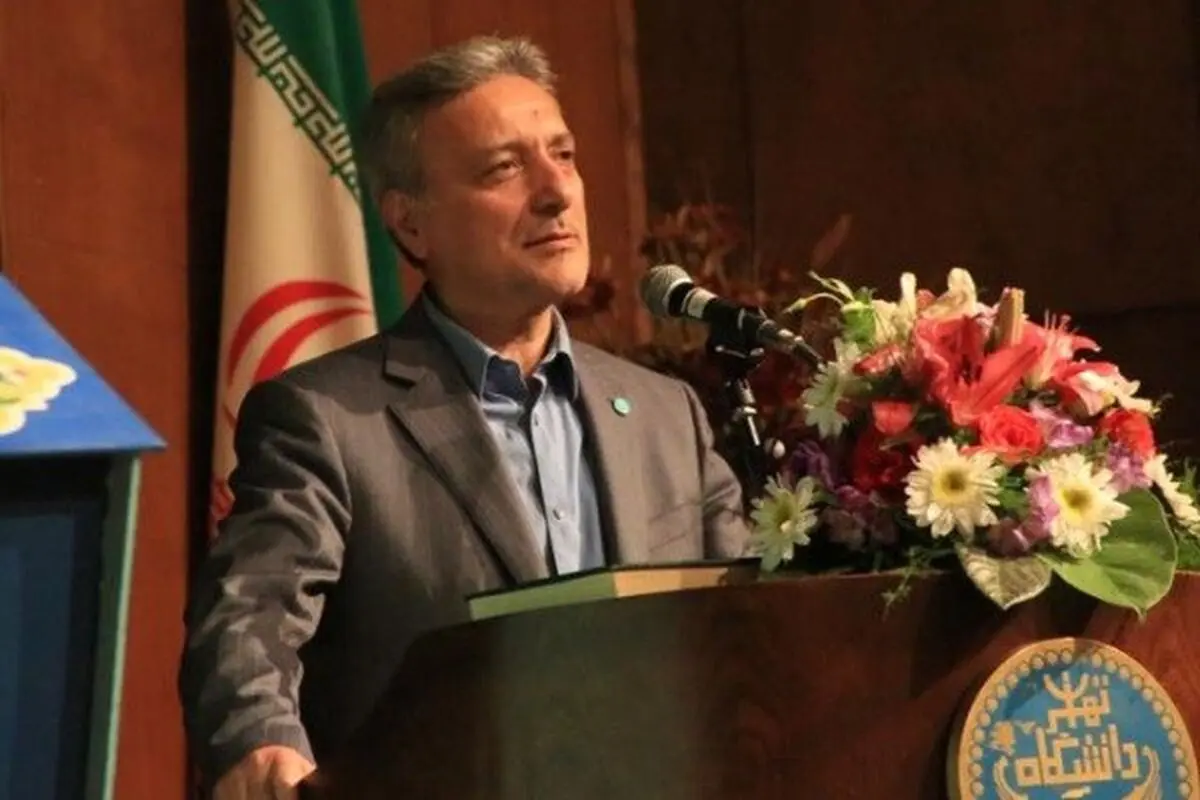 وزیر علوم باید مستقل، مقتدر و پیگیر باشد