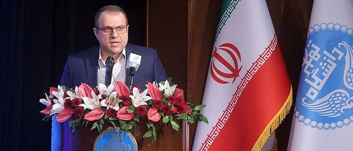 رتبه‌بندی دانشگاه‌ها را باید بومی‌سازی کنیم/ سیاست‌هایمان را به خاطر نظام‌های رتبه‌بندی خارجی تغییر نمی‌دهیم