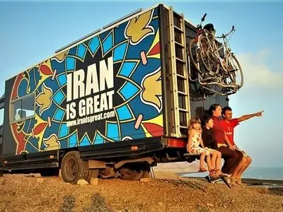 دولت با کلیات طرح تخصیص کارت سوخت به گردشگران ورودی موافقت کرد/گردشگران احتمالا تا پایان سال کارت سوخت می‌گیرند 